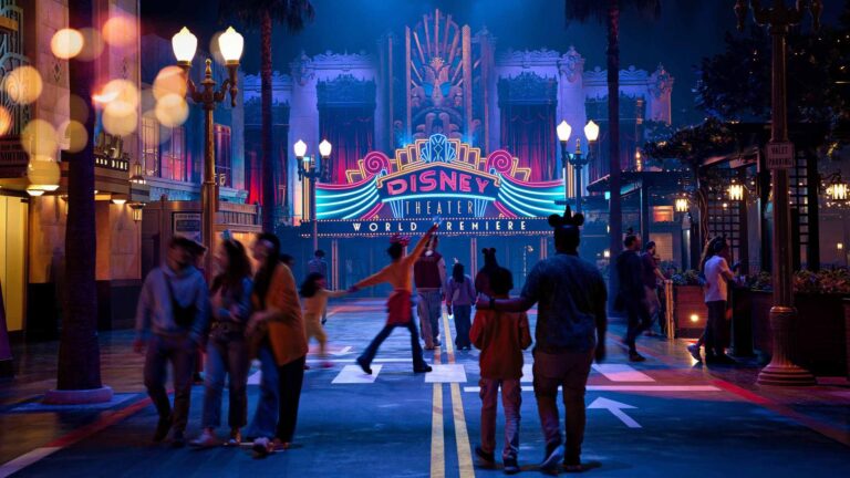 Captain EO, Star Tours i narodziny SurroundManiaka